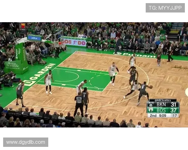 凯尔特人晒今日赛场照片回顾上半场高光时刻集锦点燃主场激情拼搏瞬间